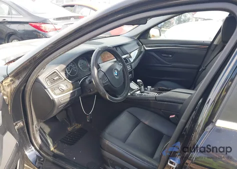 2013 BMW 528I xDrive z USA, uszkodzony, nr VIN WBAXH5C56DD109005